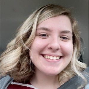 Meet your Posher, Abigale